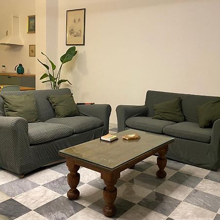 Lo Studio Πίζα Εξωτερικό φωτογραφία