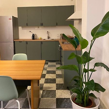 Lo Studio Πίζα Εξωτερικό φωτογραφία